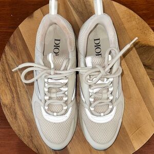DIOR Men’s B22 Ivory Mesh & Leather Sneakers